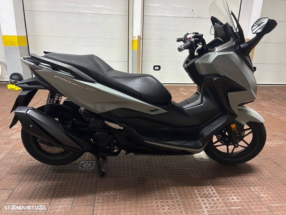Honda Forza - 4
