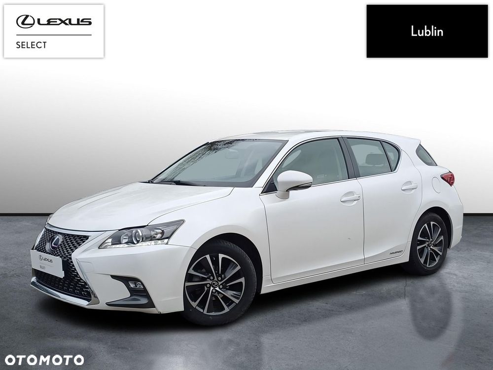 Lexus CT - 1