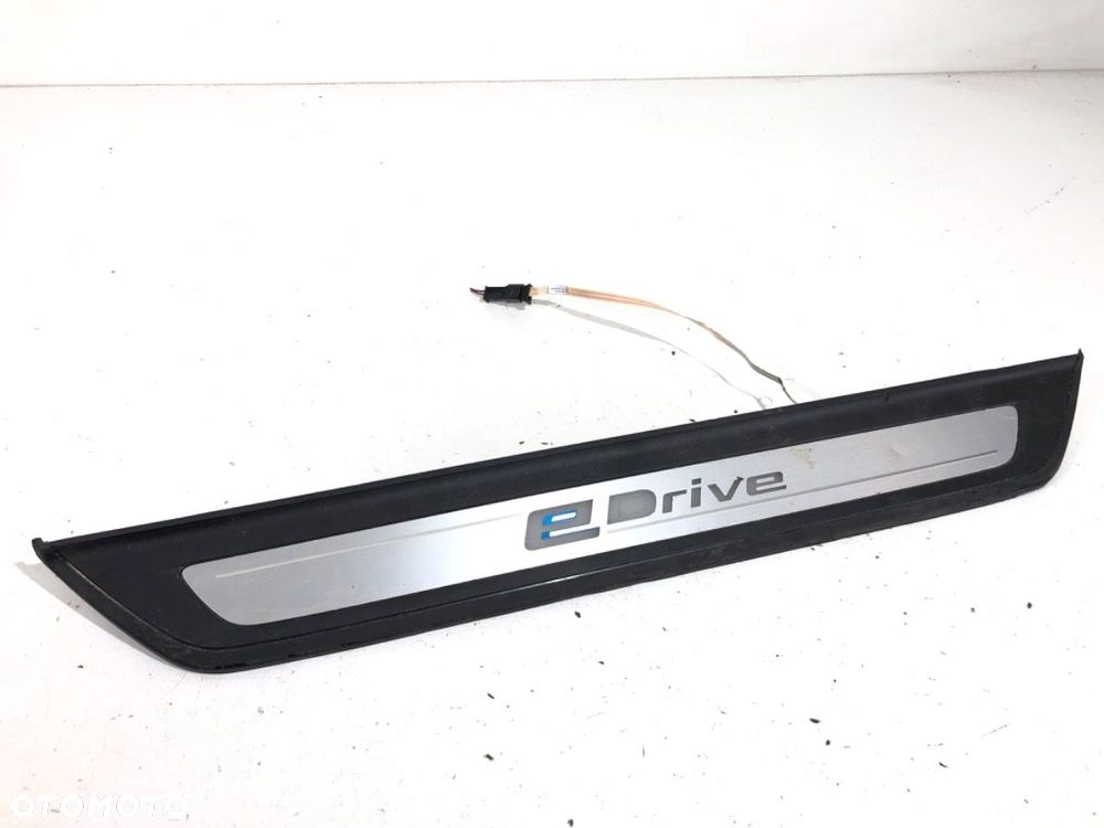 NADKŁADKA LISTWA PROGU PODŚWIETLANA  BMW 5 (G30, F90) 2016 - 2022 530 e Plug-in-Hybrid 135 kW [184 - 1