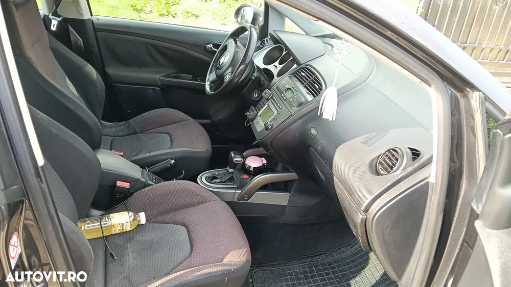 Seat Toledo 2.0TDI Stylance DSG - 8
