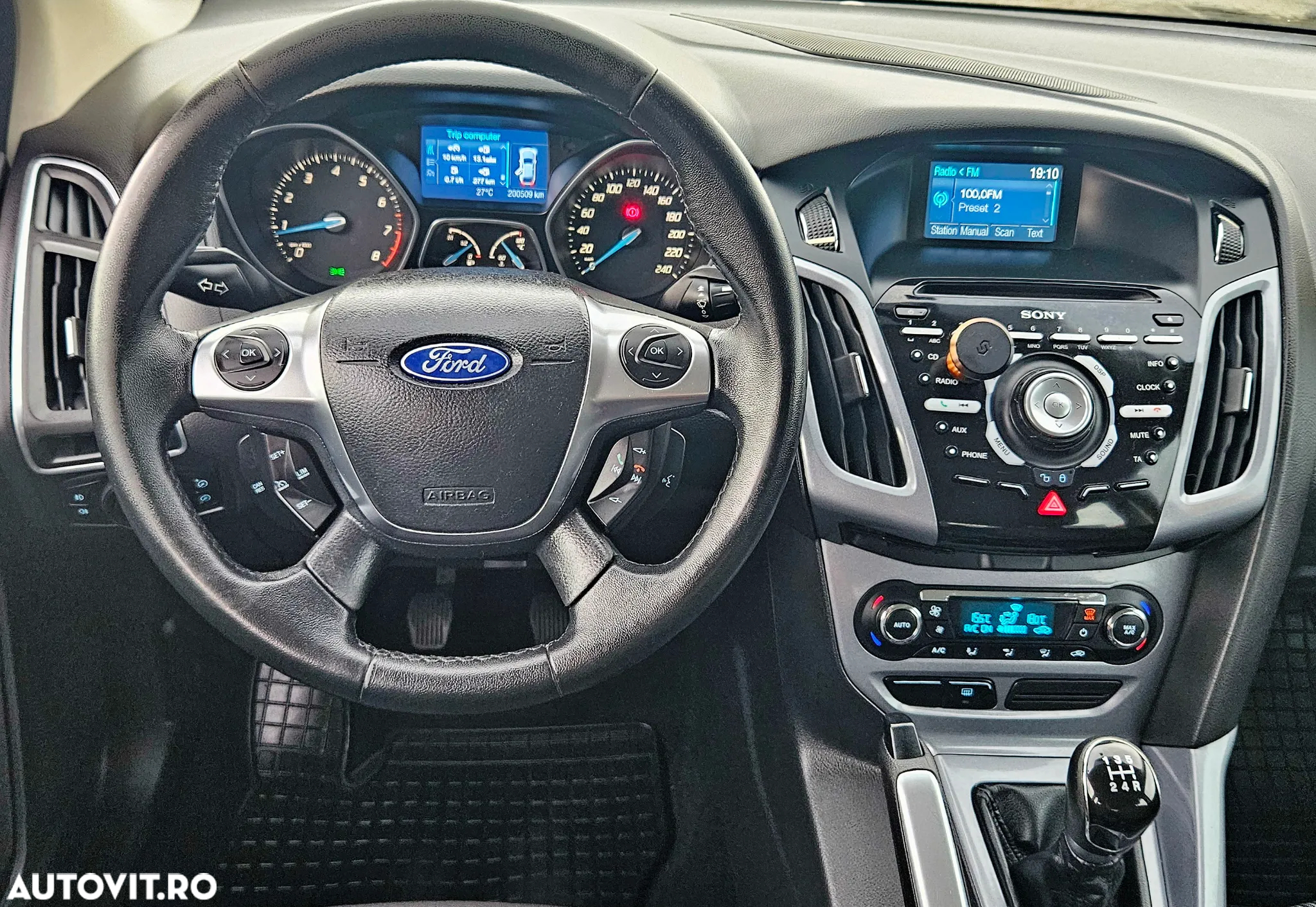Ford Focus 1.6 Ti-VCT Titanium - 17