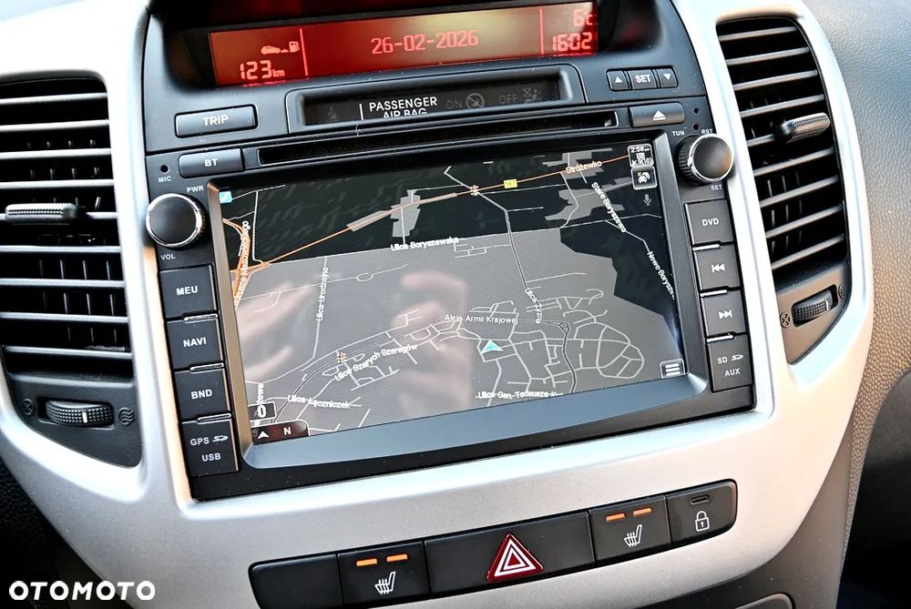 Kia Venga 1.4 CVVT Attract - 35