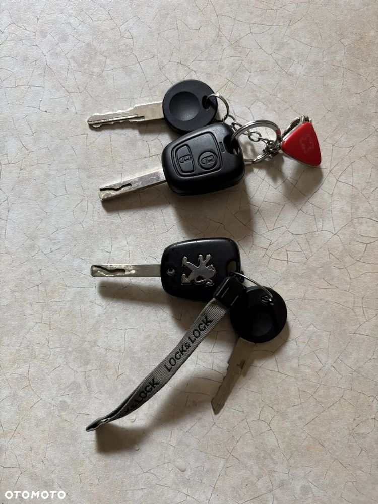 Peugeot 107 - 19