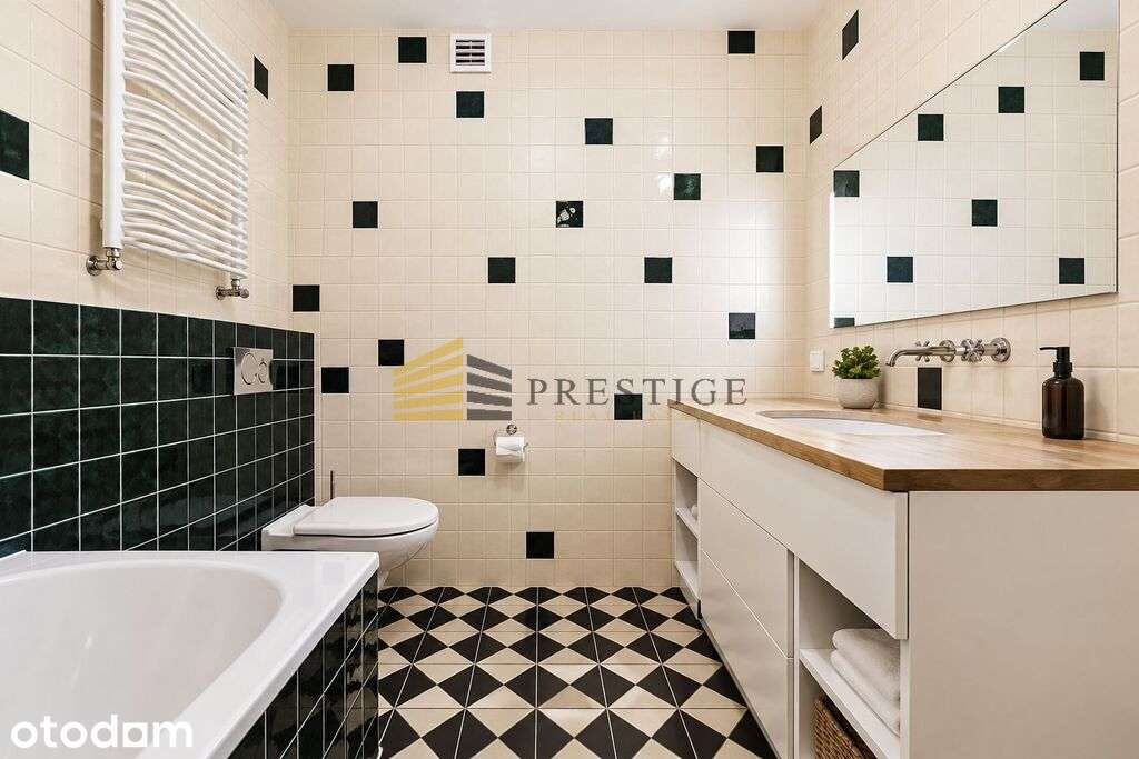 "**Elegant 3-Bedroom Apartment near Mokotów Park*