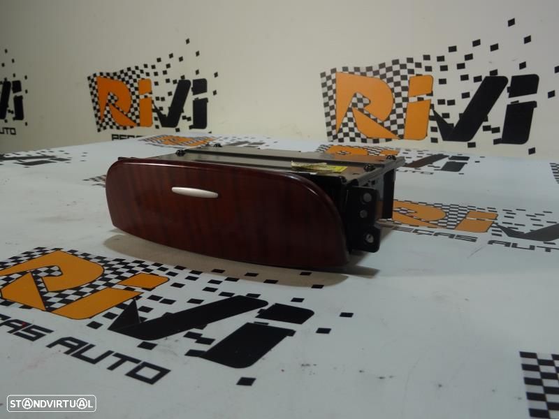 Cinzeiro Frontal Hyundai Santa Fé Ii (Cm)  Cinzeiro Hyundai Santa Fe 2 - 3