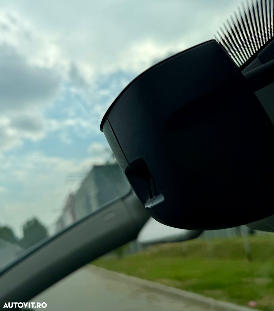 VOLKSWAGEN Golf 2012 — imagine 15