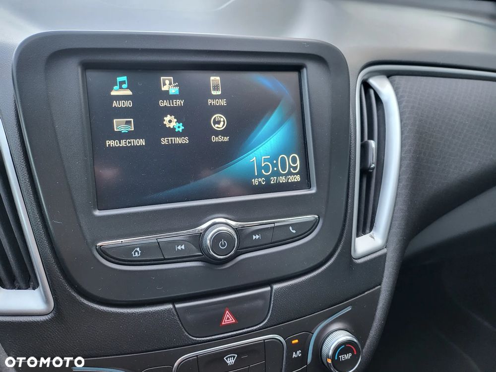 Chevrolet Malibu - 8