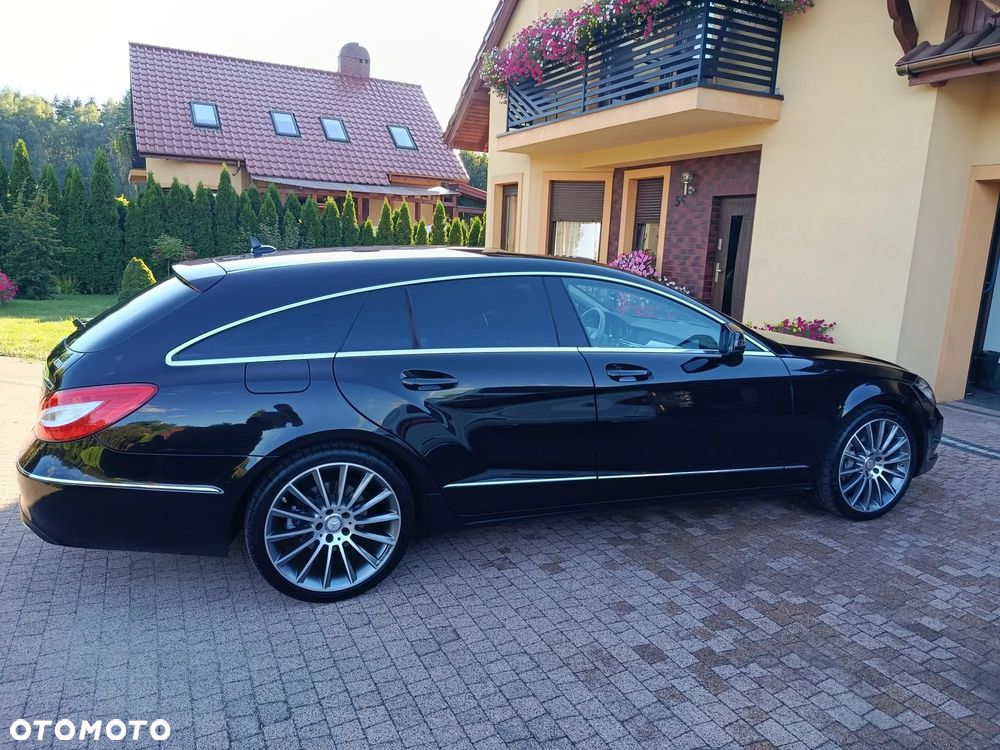 Mercedes-Benz CLS - 39