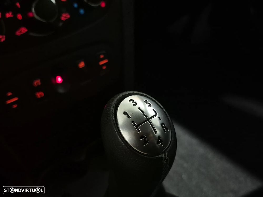 Dacia Sandero 0.9 TCe Stepway - 15