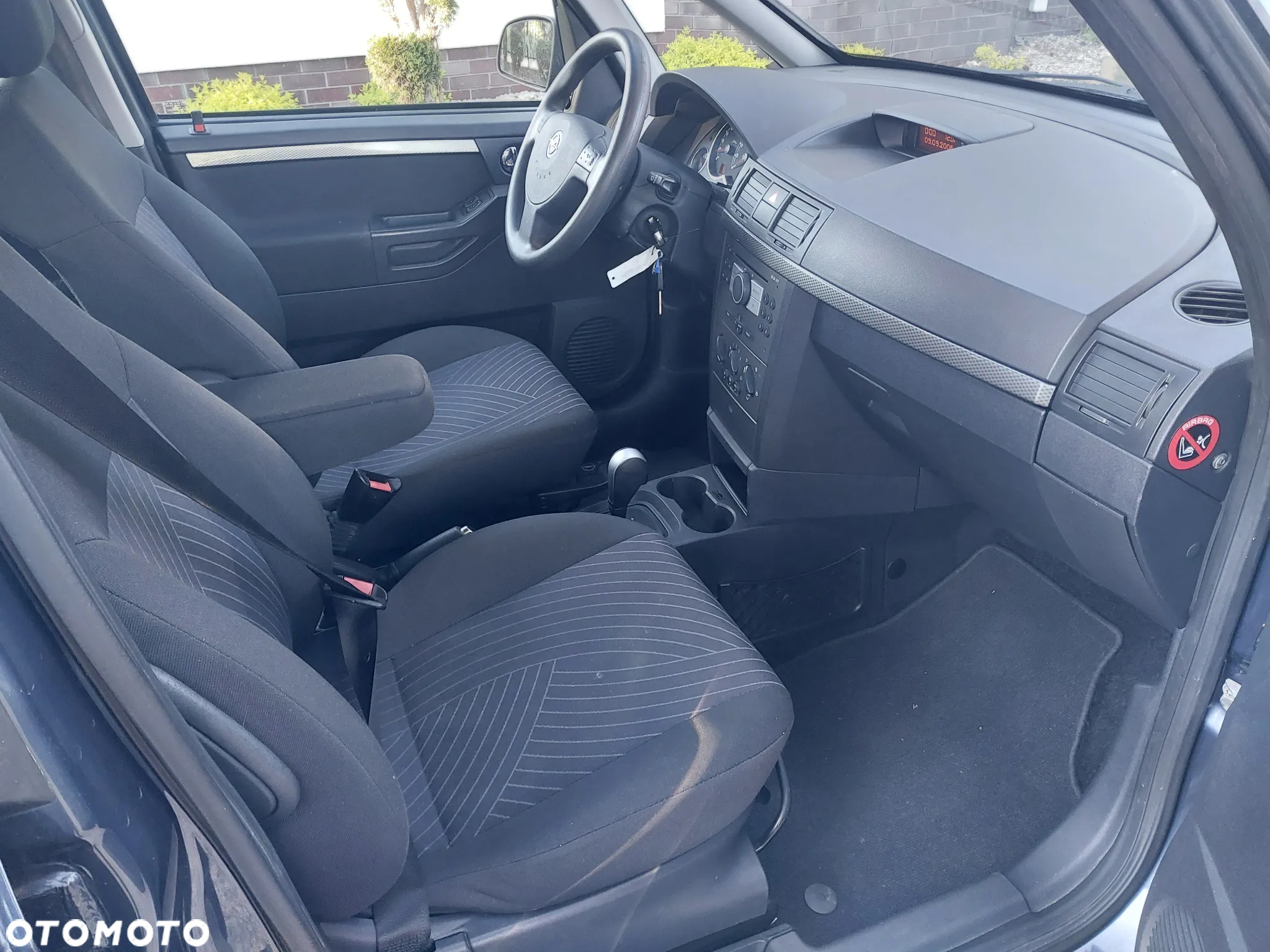 Opel Meriva 1.6 Essentia MTA - 9