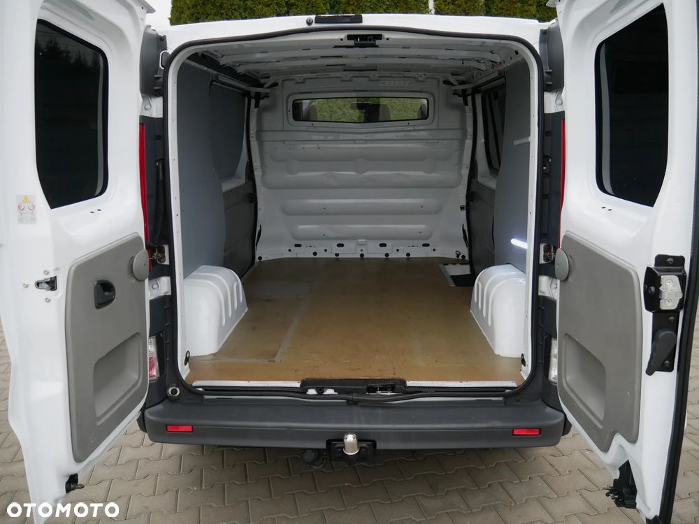 Opel Vivaro - 27
