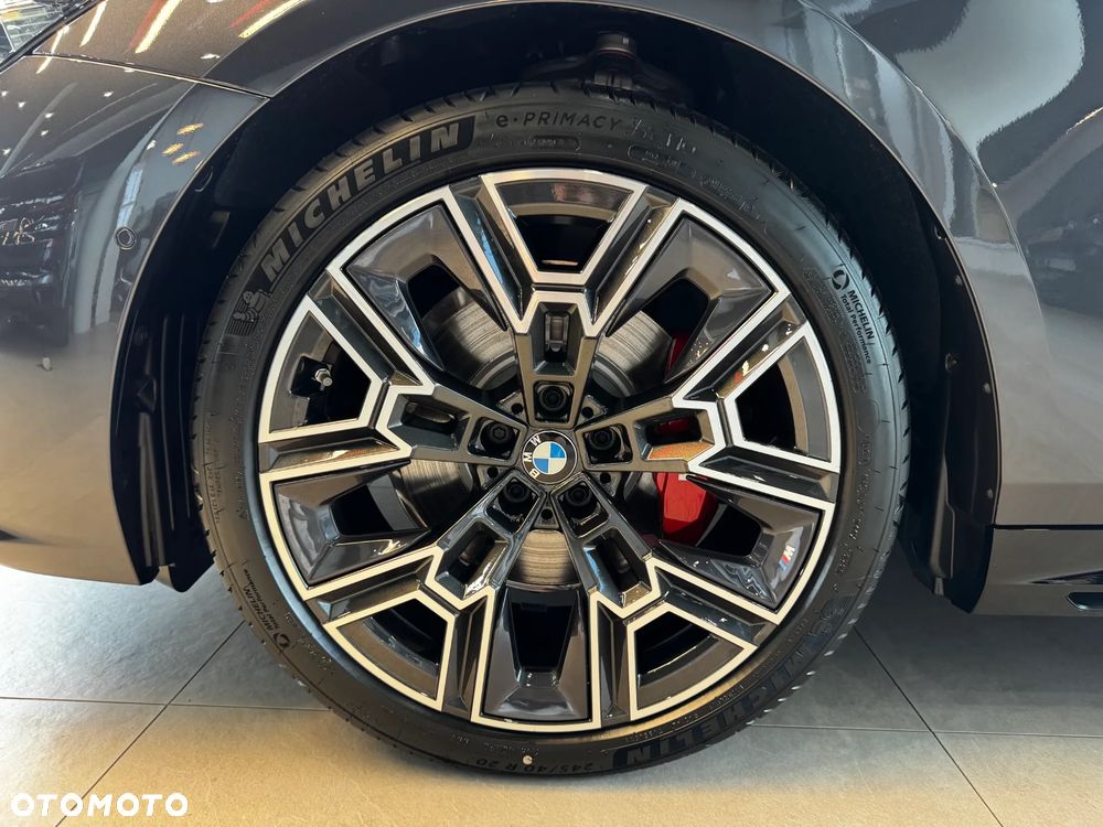 BMW Seria 5 520d xDrive mHEV M Sport Edition - 6