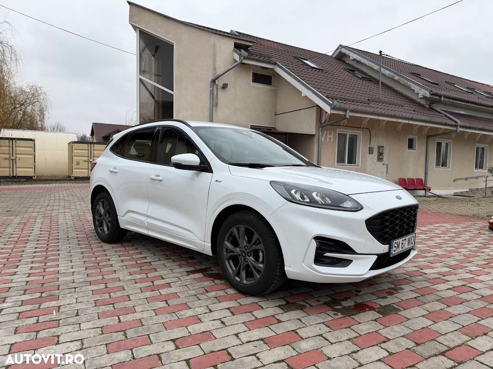 Ford Kuga 2.5 Duratec FHEV ST-LINE - 3