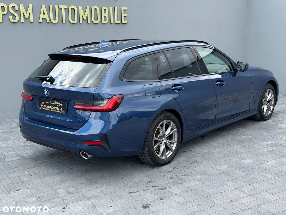 BMW Seria 3 318i - 9