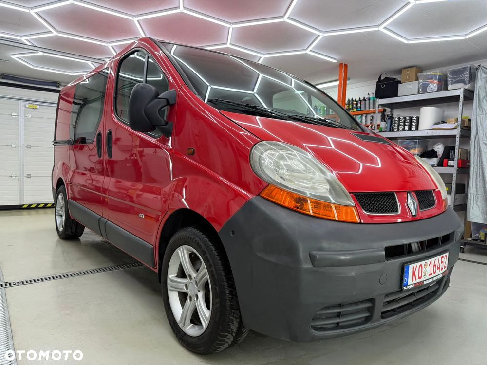 Renault Trafic - 2