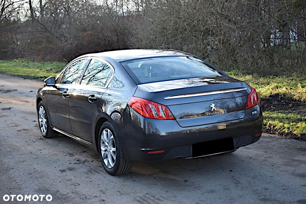 Peugeot 508 1.6 T Allure - 12