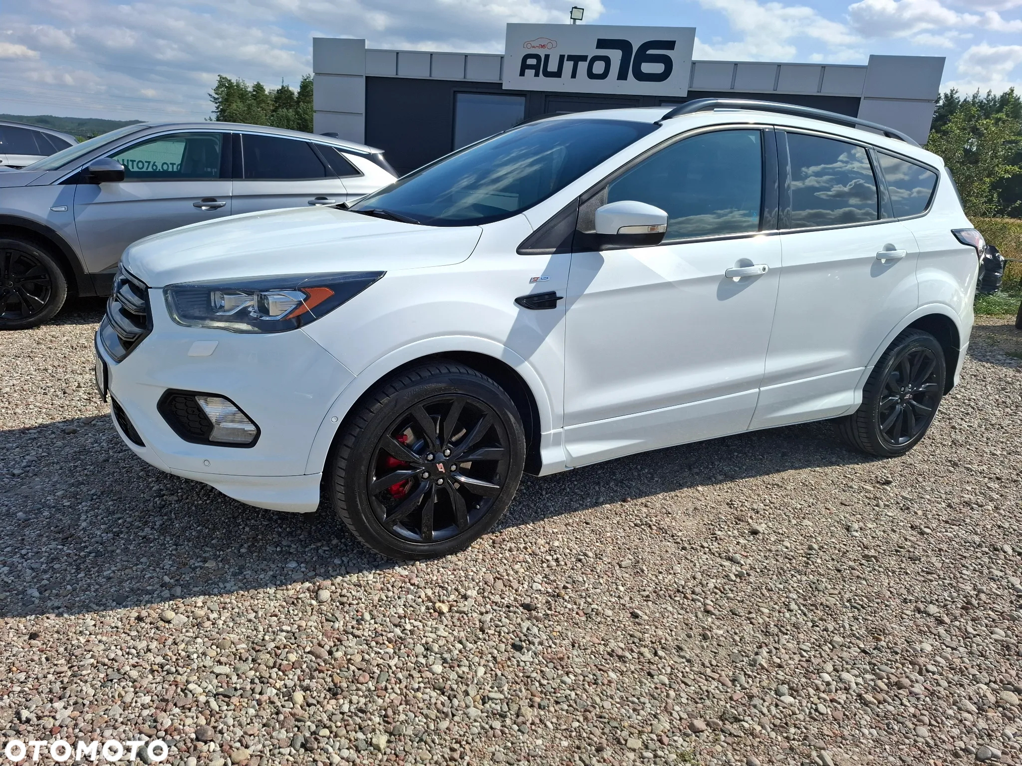 Ford Kuga 2.0 TDCi 2x4 ST-Line - 3