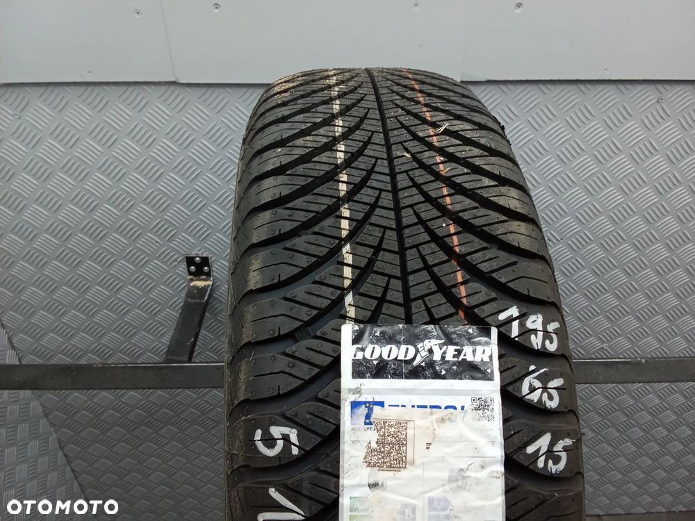 1x Goodyear Vector 4Seasons Gen-2 195/65/15 91H nr.510 - 2