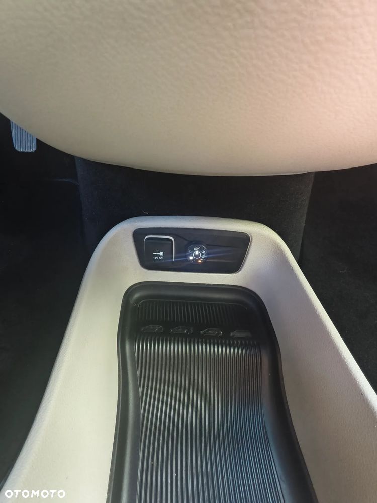 Chrysler Pacifica - 15