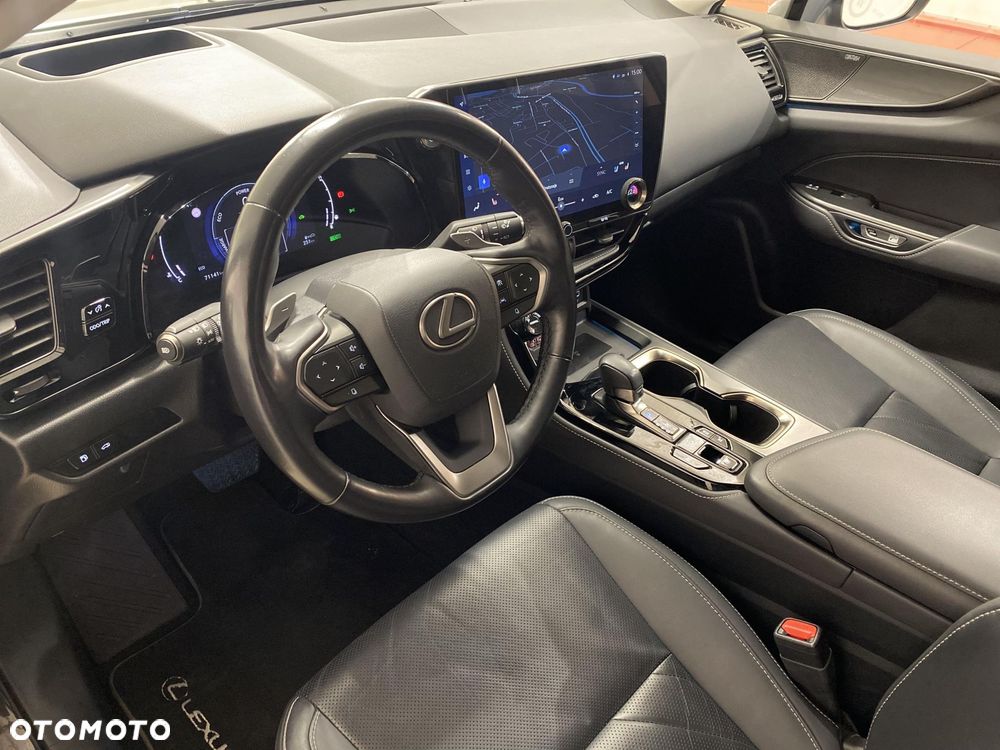 Lexus NX 350h Omotenashi AWD - 10