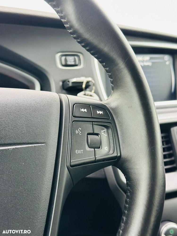 Volvo V40 - 30