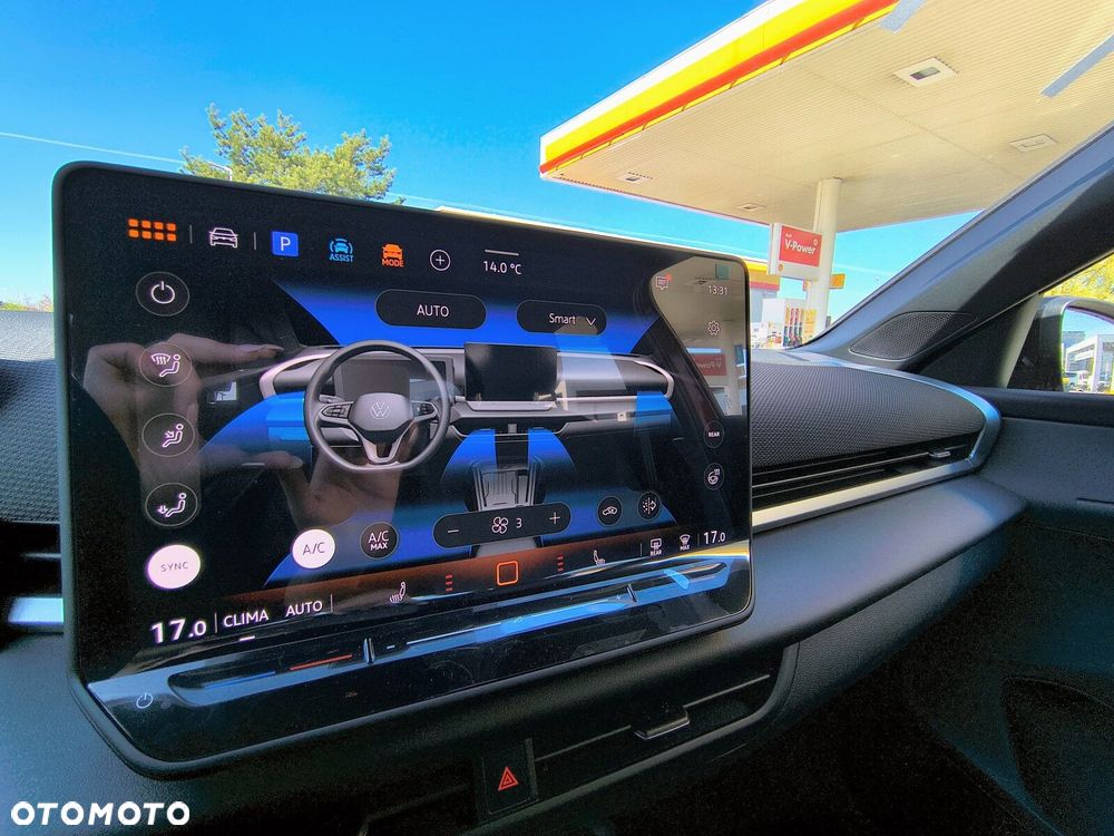 Volkswagen T-Roc 1.5 eTSI Style DSG - 19