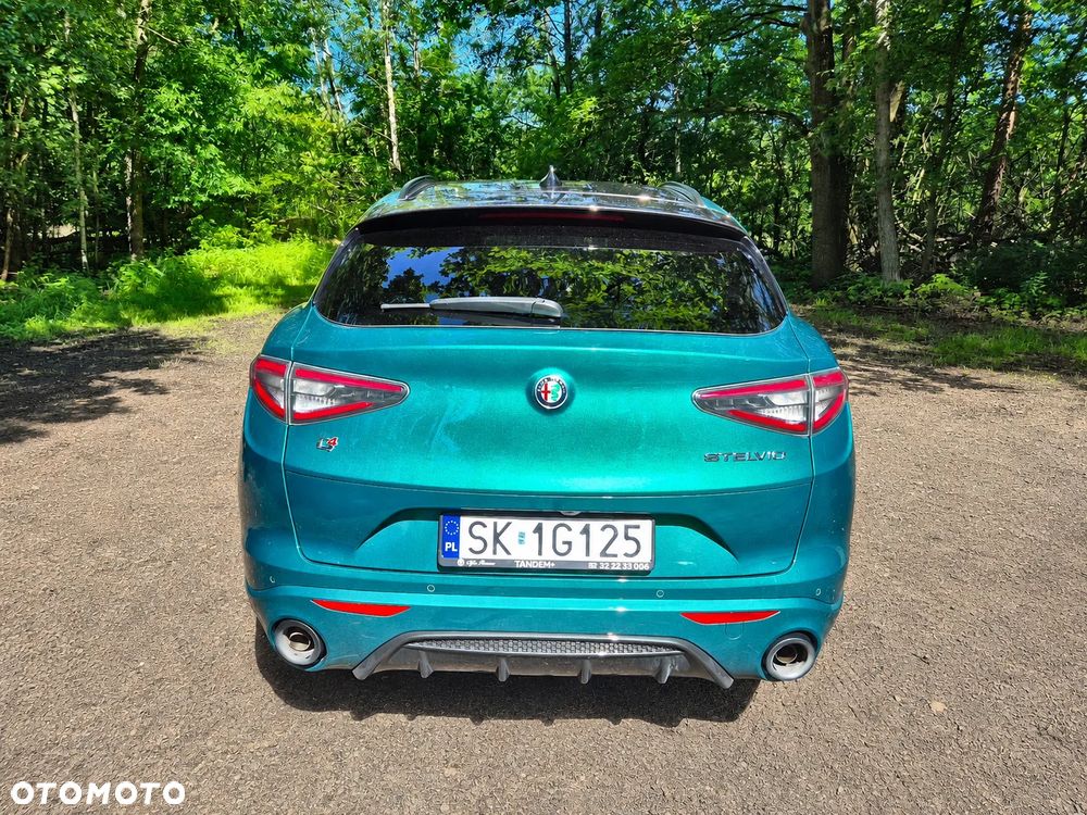 Alfa Romeo Stelvio 2.0 Turbo Tributo Italiano Q4 - 14