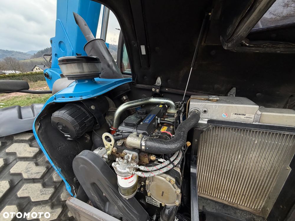 Manitou MT932 Ładowarka Teleskopowa dźwig wózek 9m. UDŹWIG 3,2 tony. Przebieg 2760 MTG jak Nowa z SALONU 2014rok z Norwegii z Gospodarstwa rolnego. Silnik PERKINS 100km. Serwisy w Dekra! Widły i łyżka. Ani deka luzu czy wycieku. OKAZJA! Jazda REWERS + 4 biegi. Skręt 3 tryby. - 7