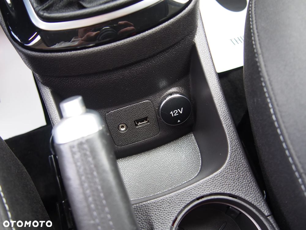 Ford Fiesta 1.0 EcoBoost STart-Stop Titanium - 30