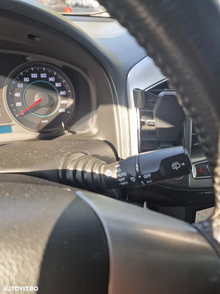 Chevrolet Captiva - 16