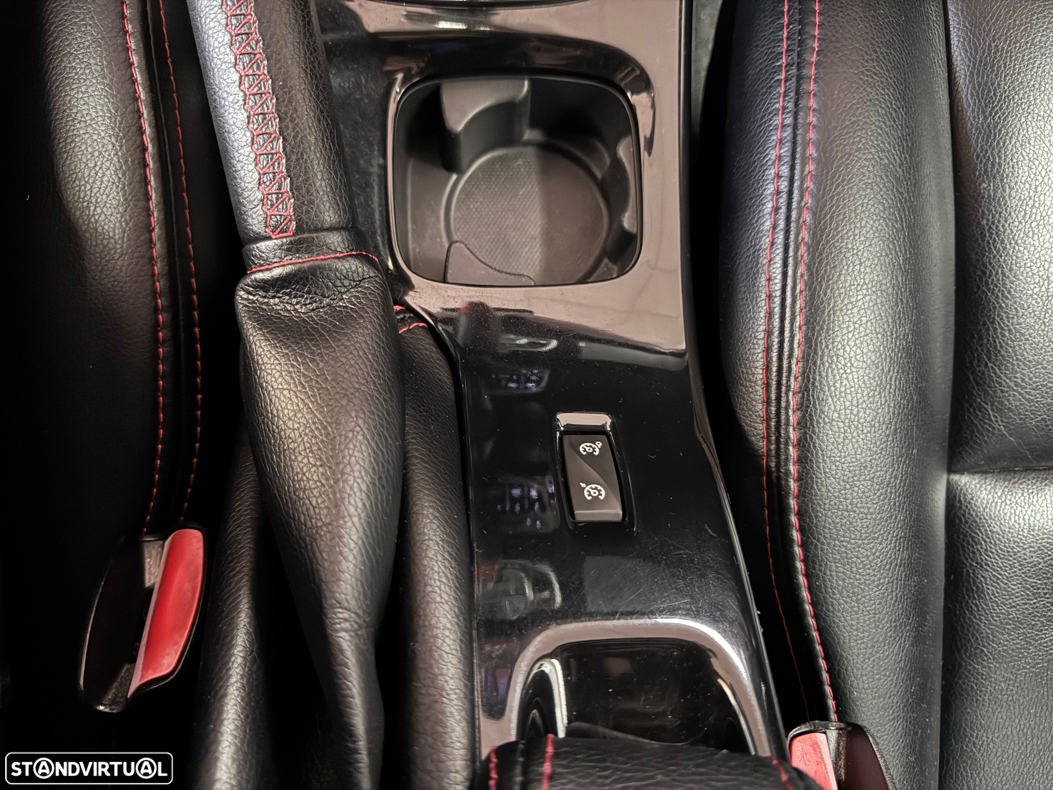 Renault Mégane Coupe 1.5 dCi GT Line - 33