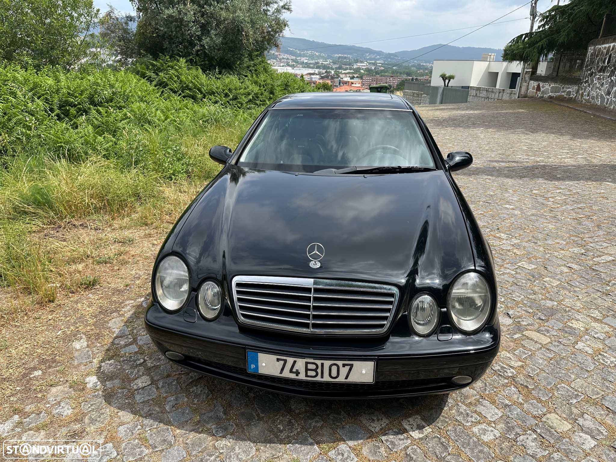 Mercedes-Benz CLK 230 Kompressor Avantgarde - 2