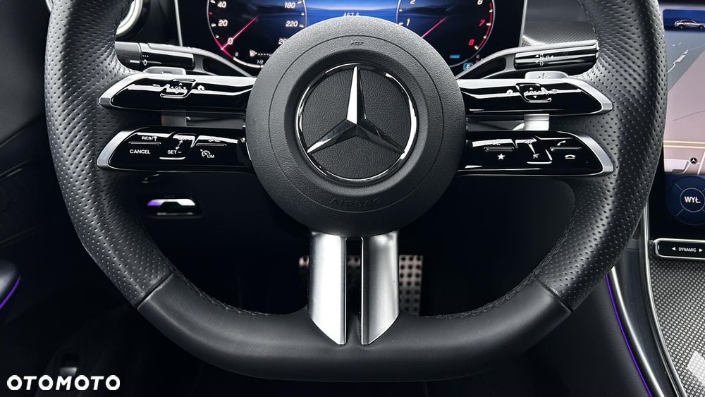 Mercedes-Benz GLC - 16