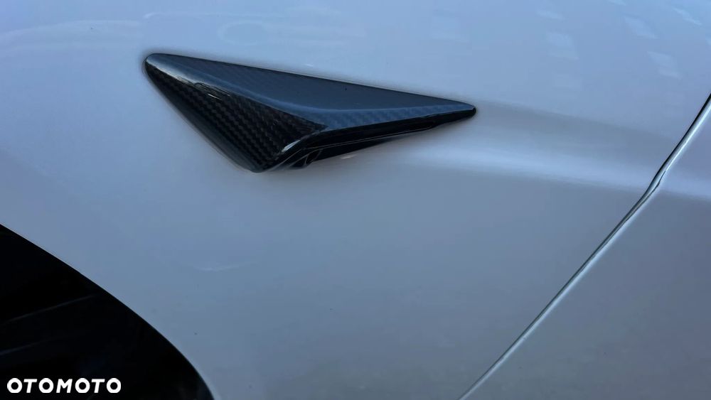 Tesla Model S Long Range - 16