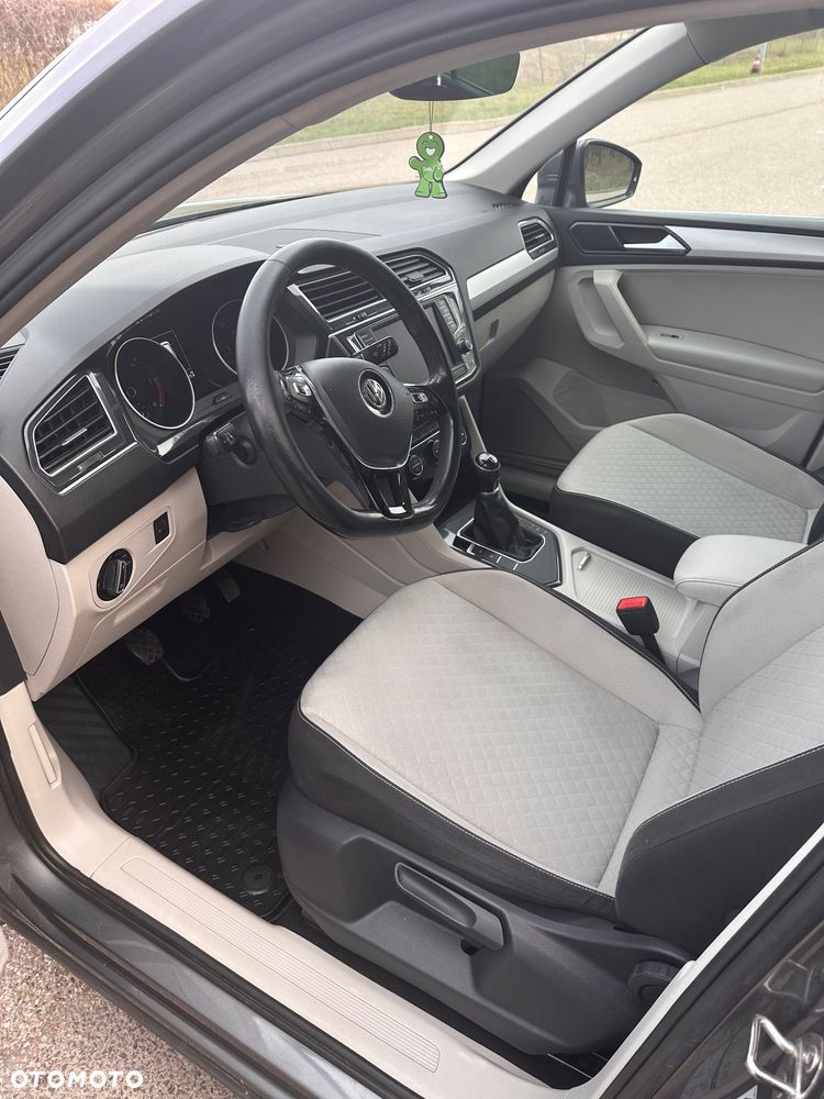 Volkswagen Tiguan 1.6 TDI BMT SCR Trendline - 10