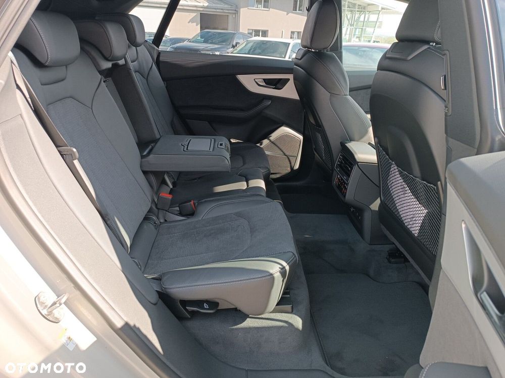 Audi Q8 - 22