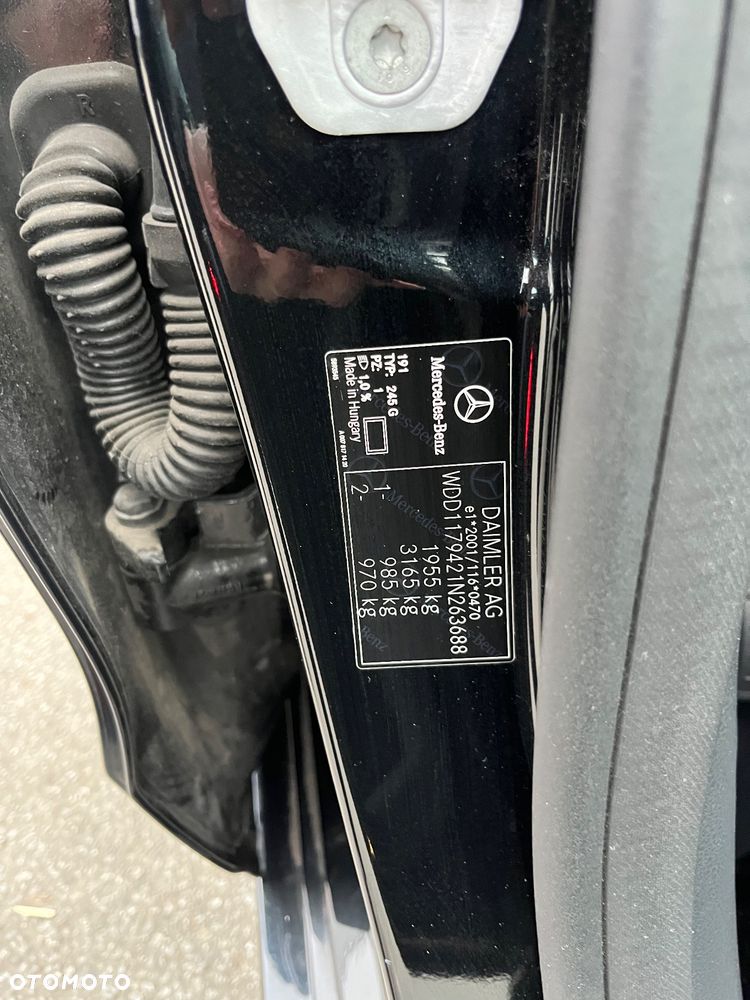 Mercedes-Benz CLA 180 Peak Edition - 27