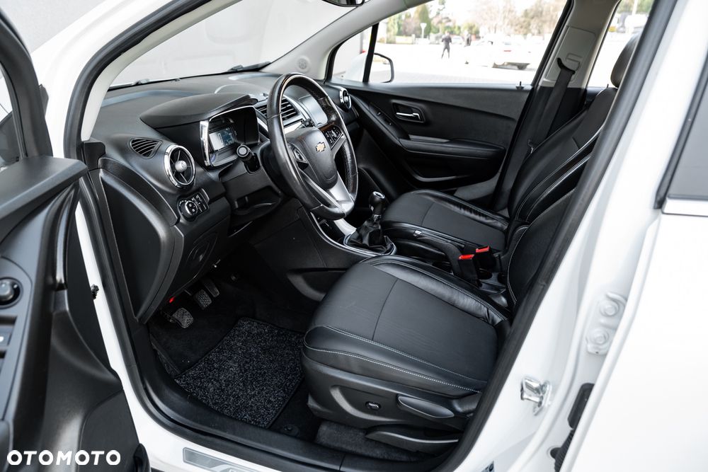 Chevrolet Trax 1.4 T LTZ AWD - 26