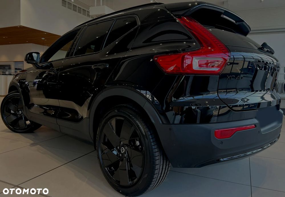 Volvo XC 40 B4 AWD Ultimate Dark - 10