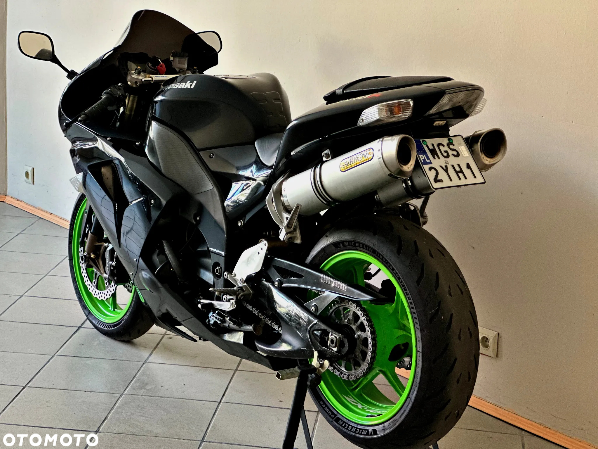 Kawasaki Ninja - 4