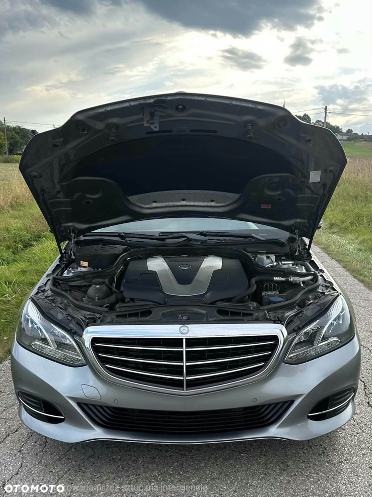 Mercedes-Benz Klasa E 300 BlueTEC 7G-TRONIC Elegance - 7