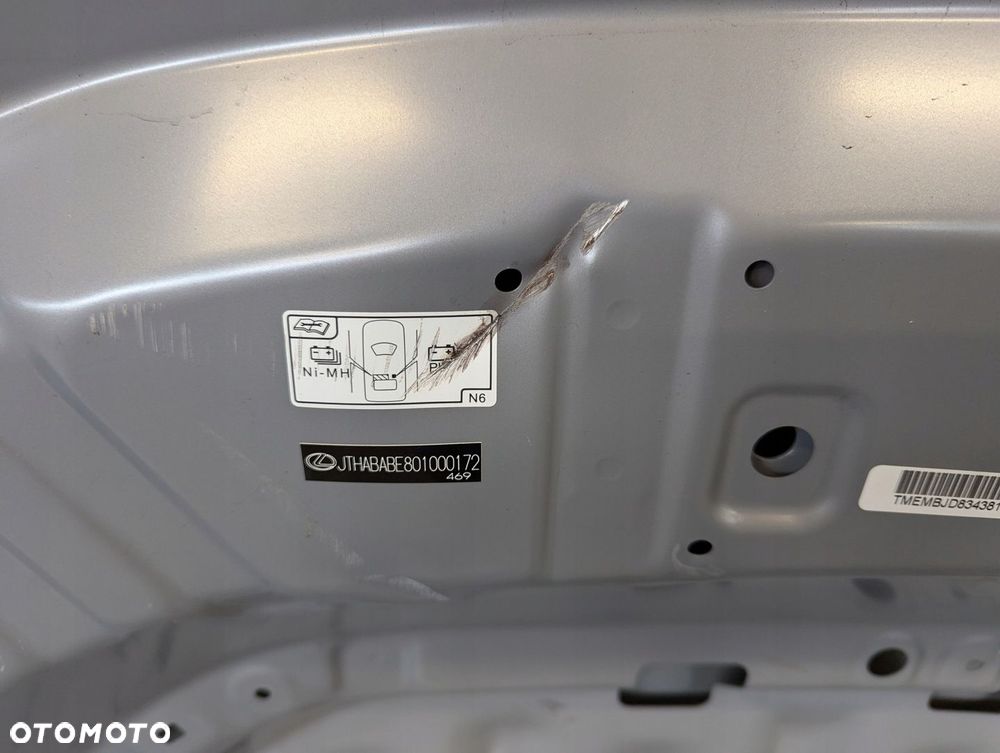 Lexus LBX 2024 maska pokrywa silnika uszkodzona - 6