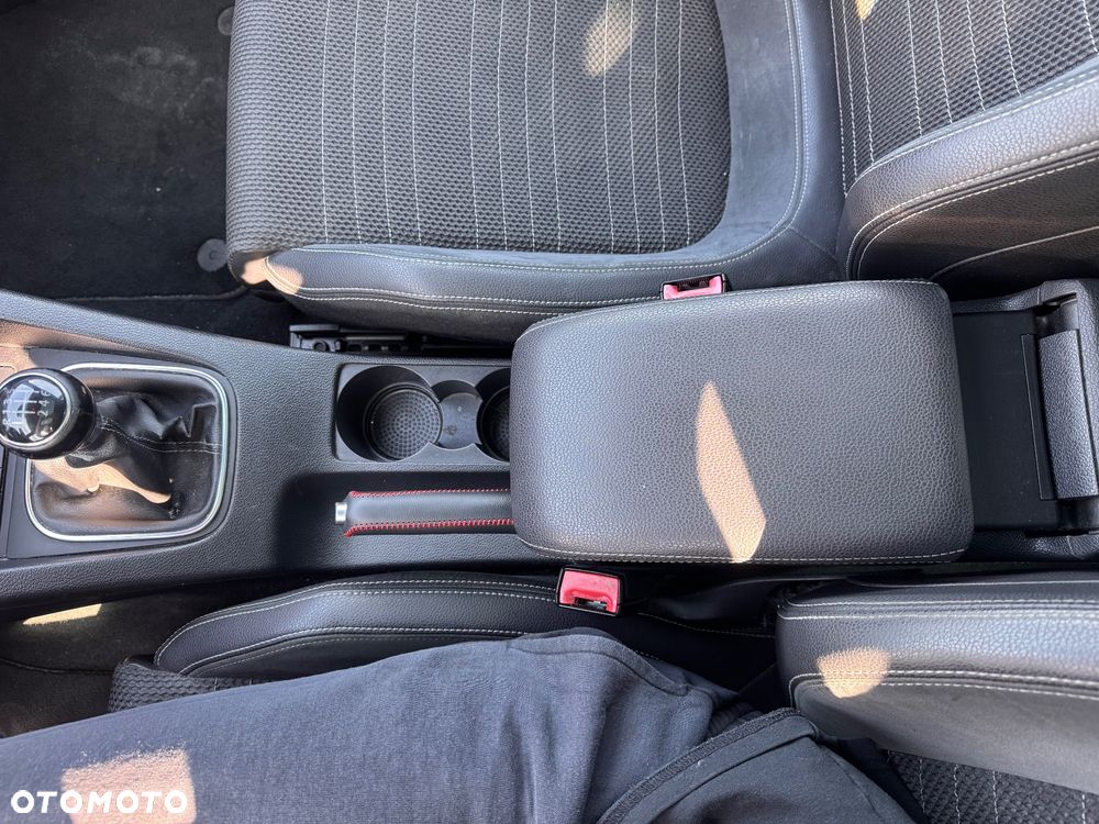 Volkswagen Scirocco 1.4 TSI Perfectline - 18