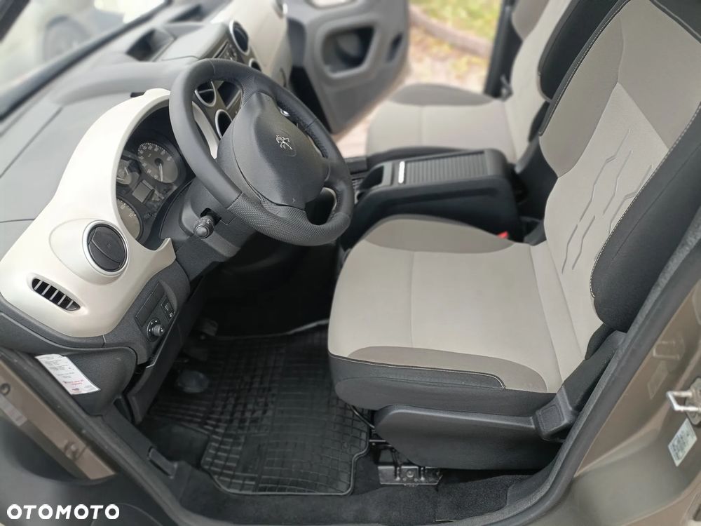 Peugeot Partner - 17