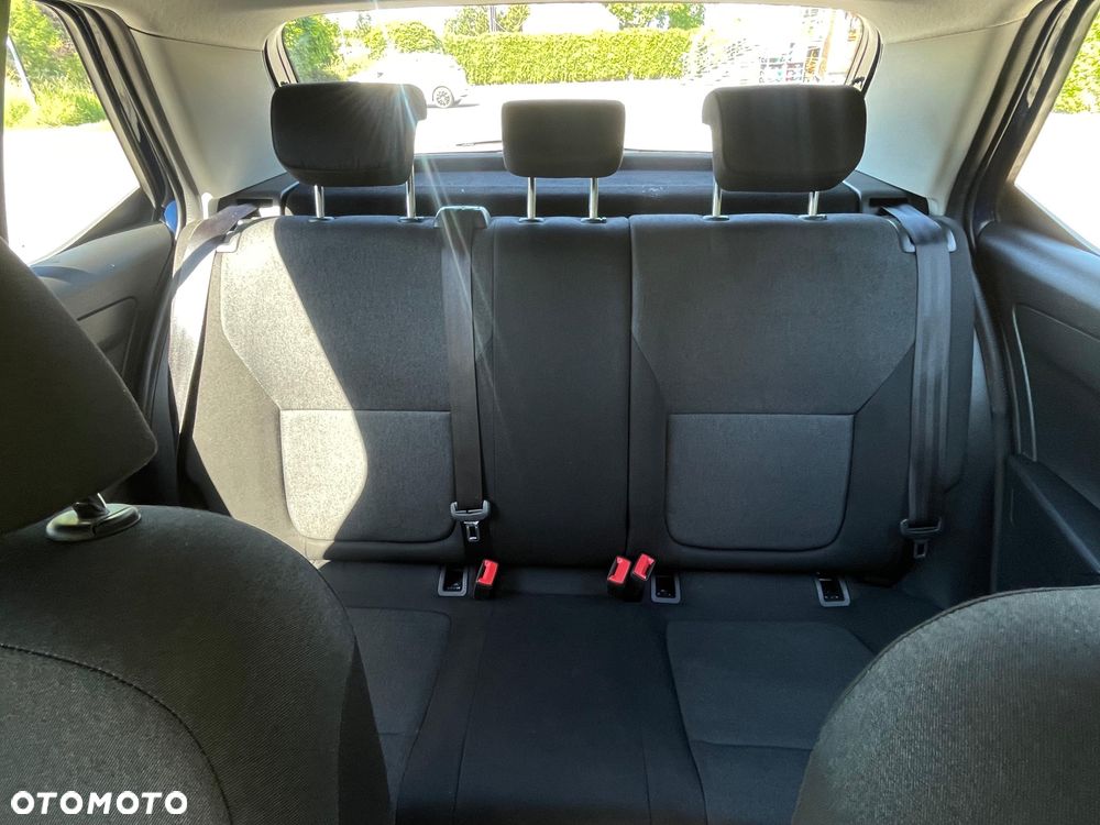 Skoda Fabia 1.0 MPI Edition - 27