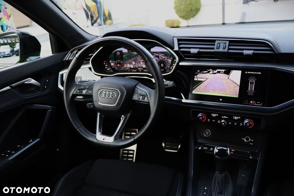 Audi Q3 Sportback - 23