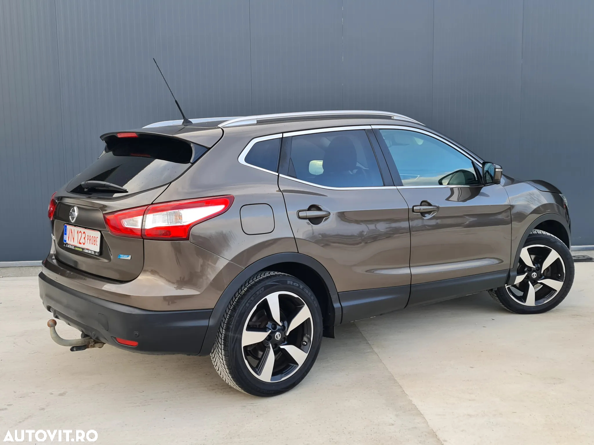 Nissan Qashqai 1.5 DCI TEKNA+ - 4