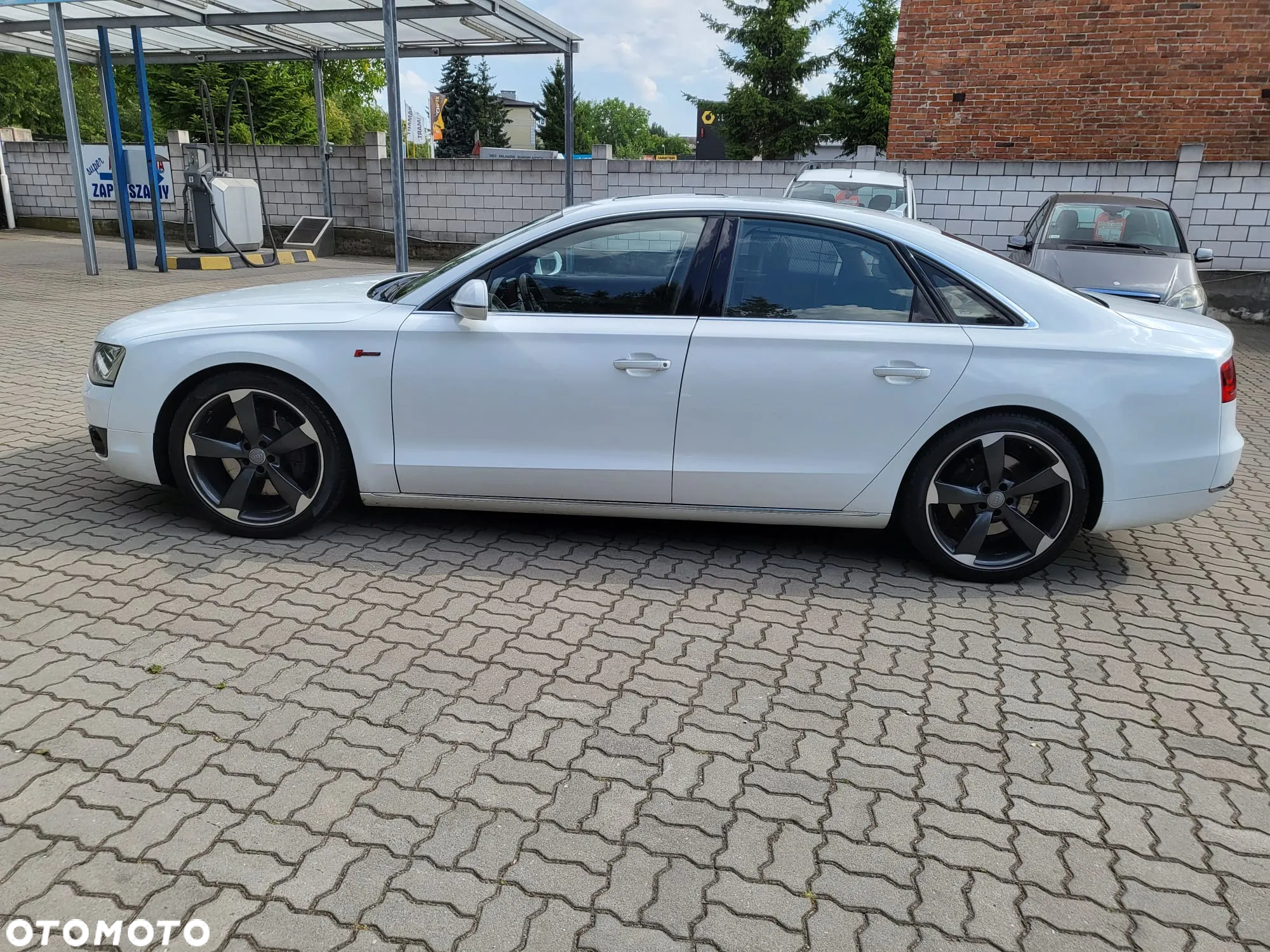 Audi A8 4.2 TDI Quattro - 9