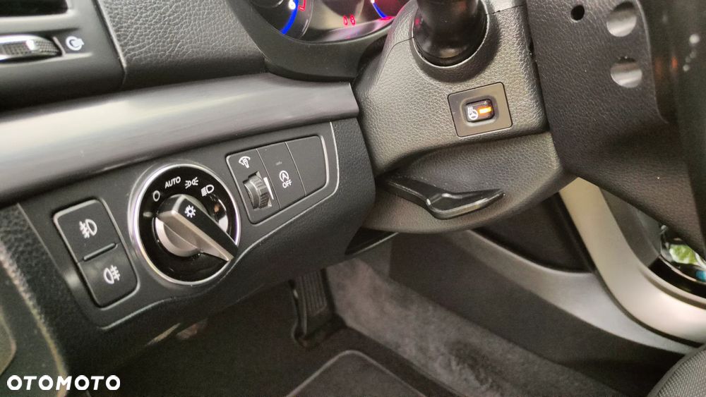 Hyundai i40 Kombi blue 1.7 CRDi Premium - 28