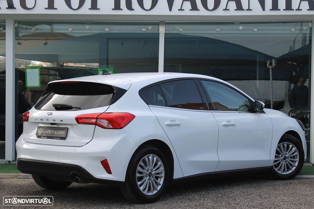 Ford Focus 1.5 TDCi EcoBlue Titanium - 33